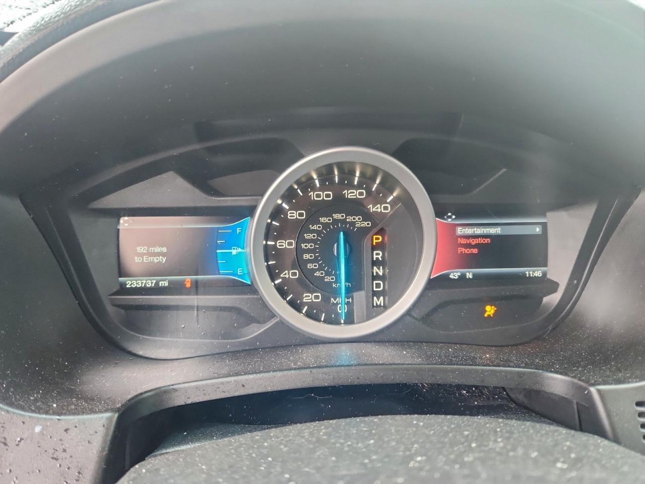 Ford Explorer Sport Image 6