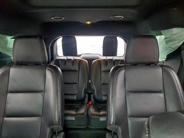 Ford Explorer Sport Image 2