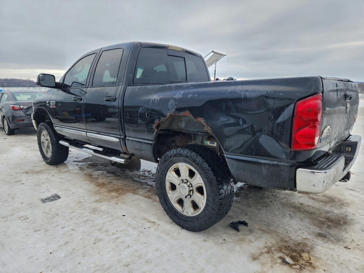 Dodge Ram 2500 St Image 4