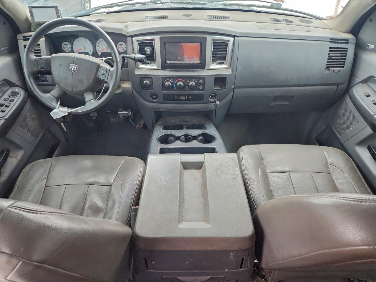 Dodge Ram 2500 St Image 3