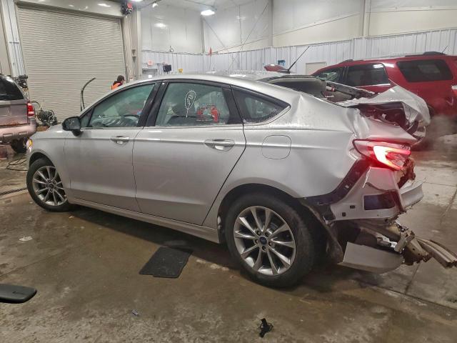 Ford Fusion Se Image 5