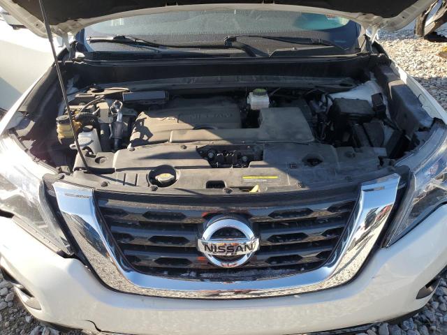 Nissan Pathfinder Platinum Image 12