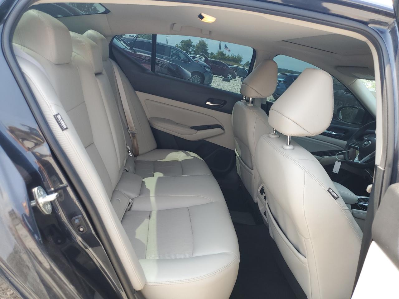 Nissan Altima Sl Image 10