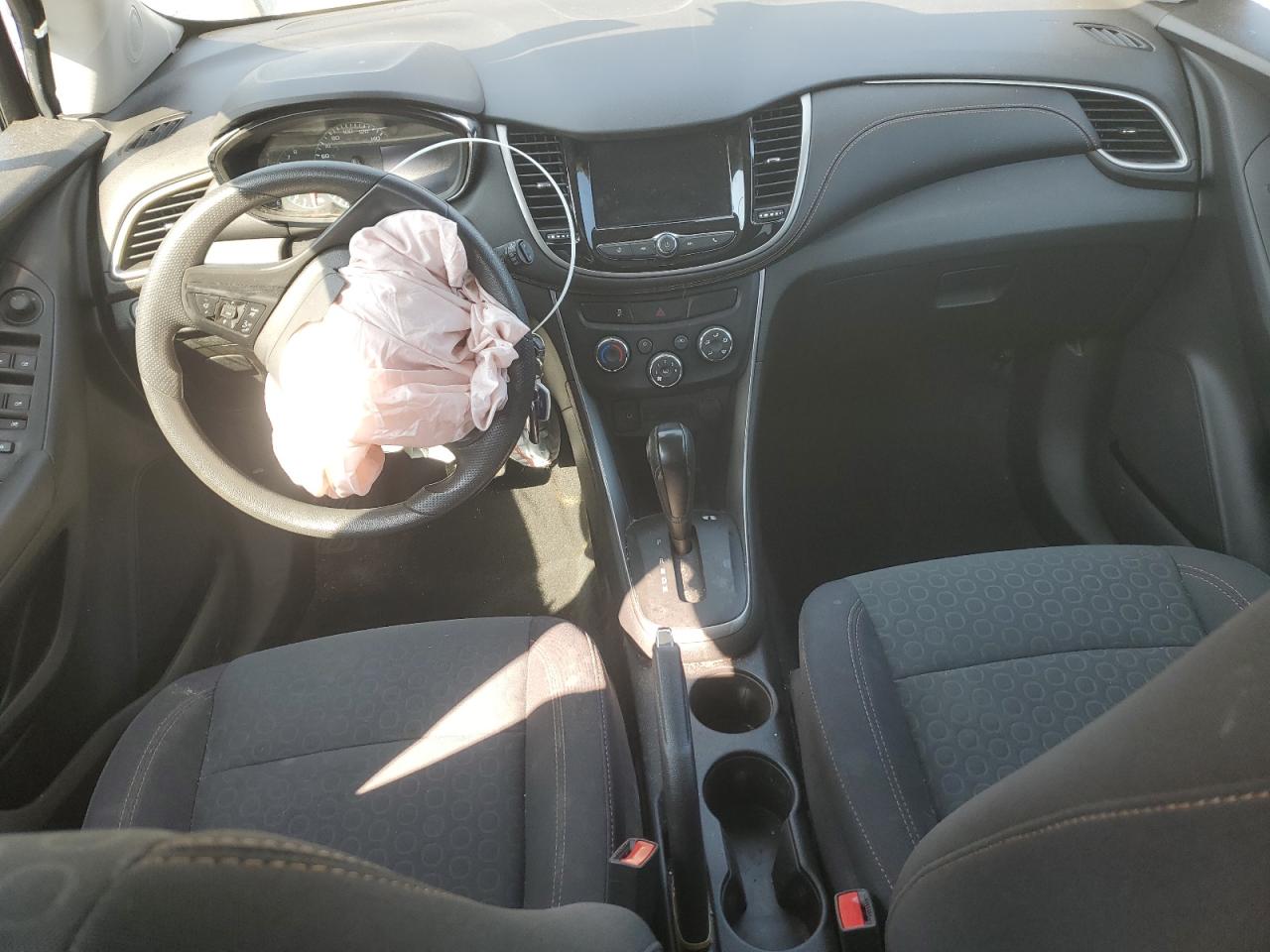 Chevrolet Trax Ls Image 12