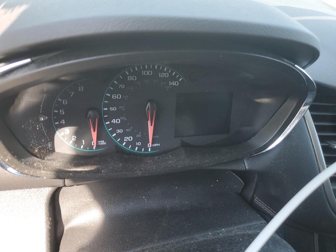 Chevrolet Trax Ls Image 8