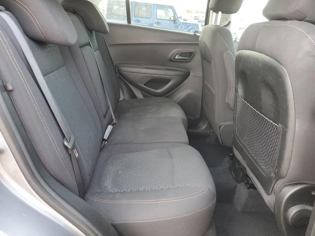 Chevrolet Trax Ls Image 2