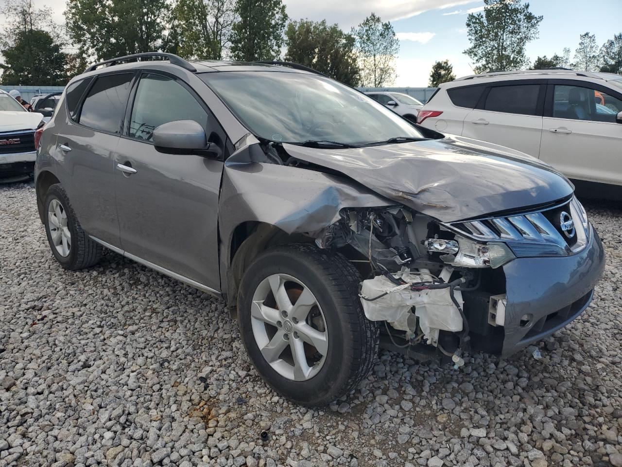 Nissan Murano S Image 11