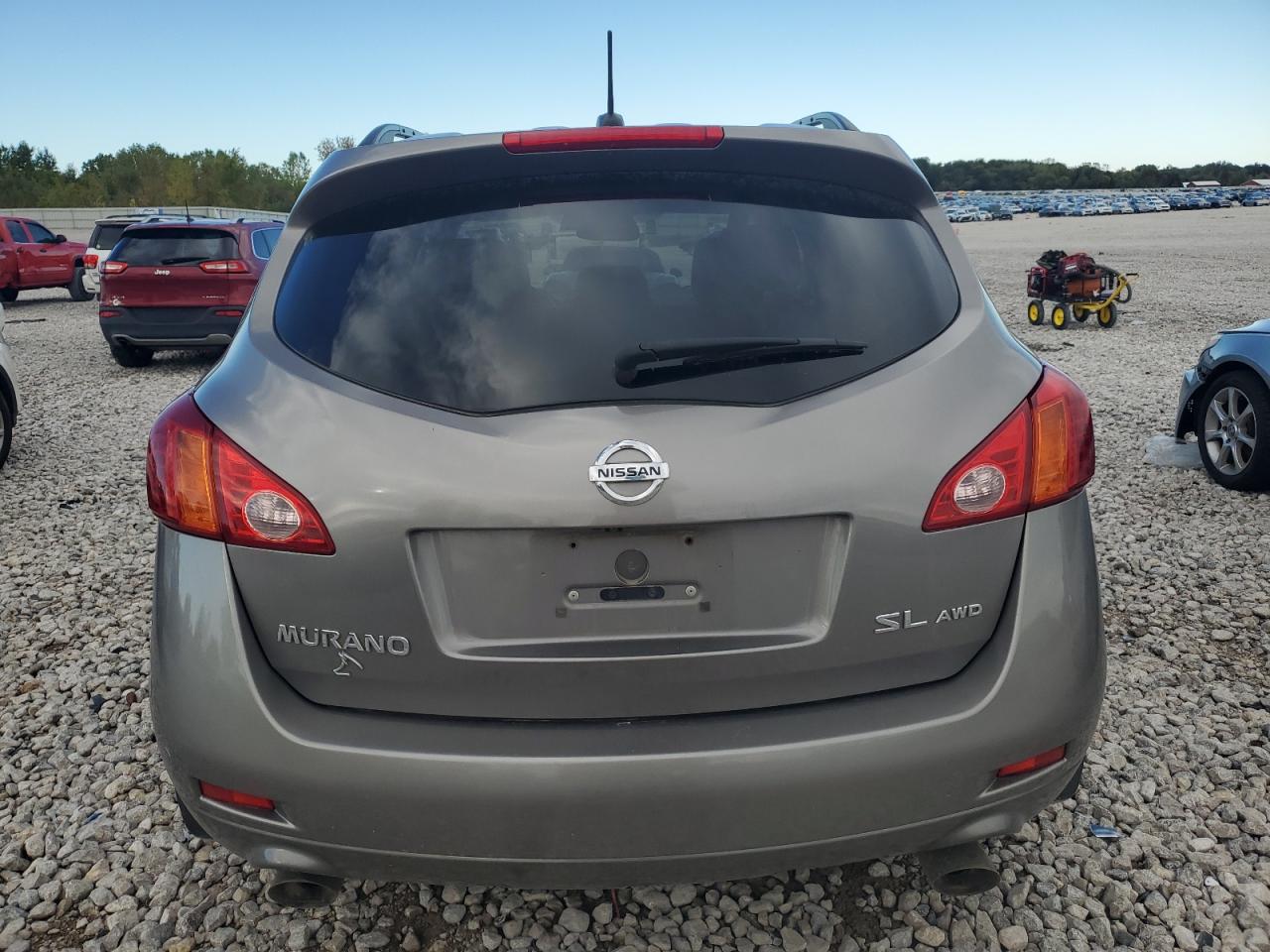 Nissan Murano S Image 6