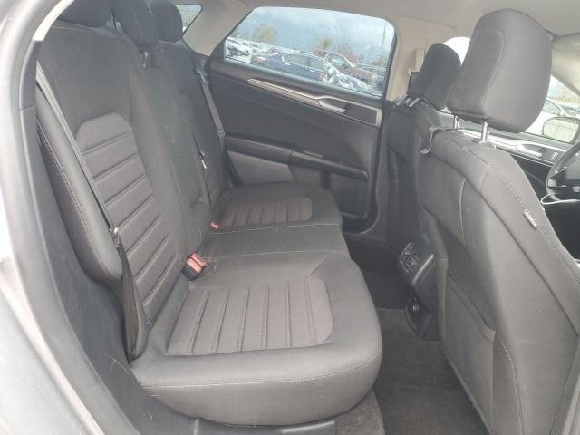 Ford Fusion Se Image 9