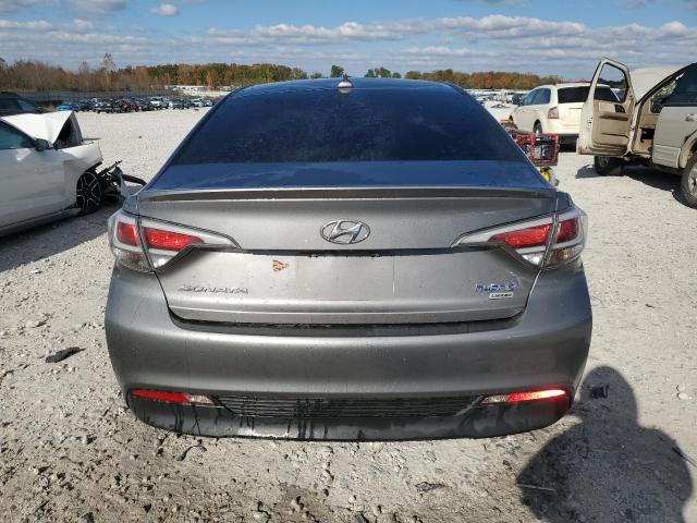 Hyundai SONATA Hybrid Image 2