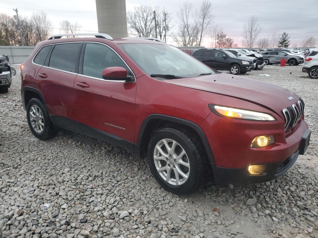 Jeep Grand Cherokee Latitude Image 13