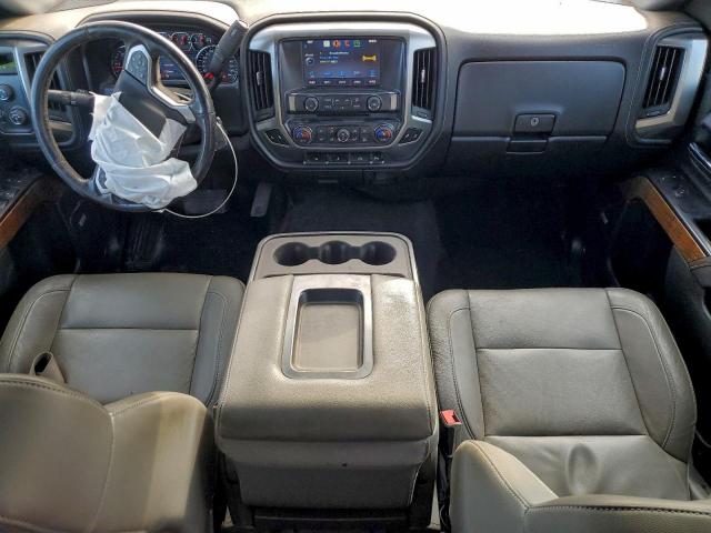 Chevrolet Silverado K1500 Ltz Image 3