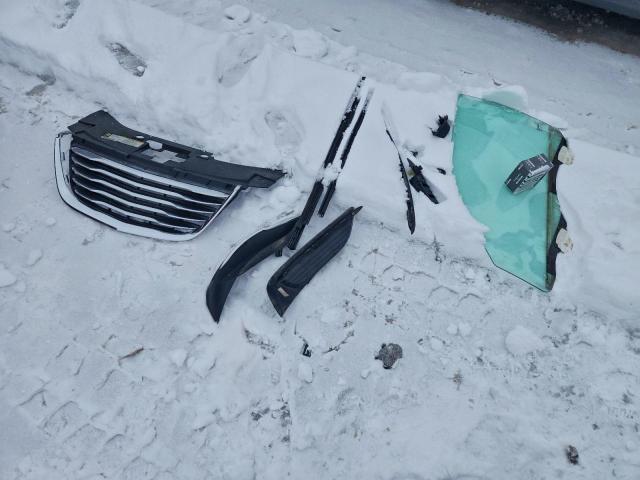 Chrysler 200 Touring Image 8