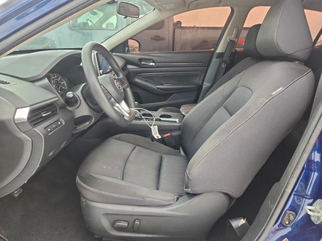 Nissan Altima S Image 10