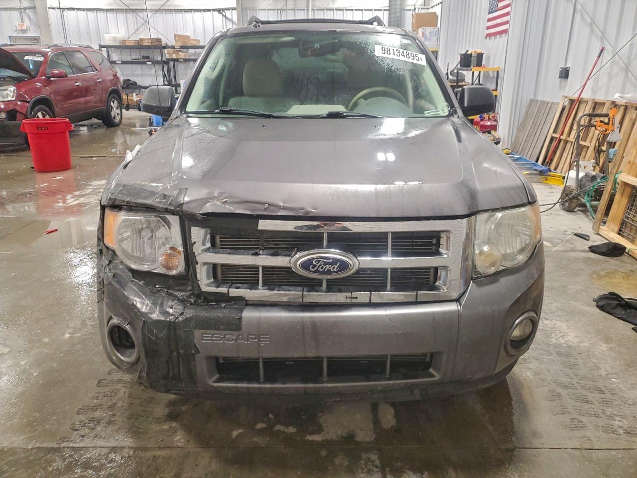 Ford Escape Xlt Image 6