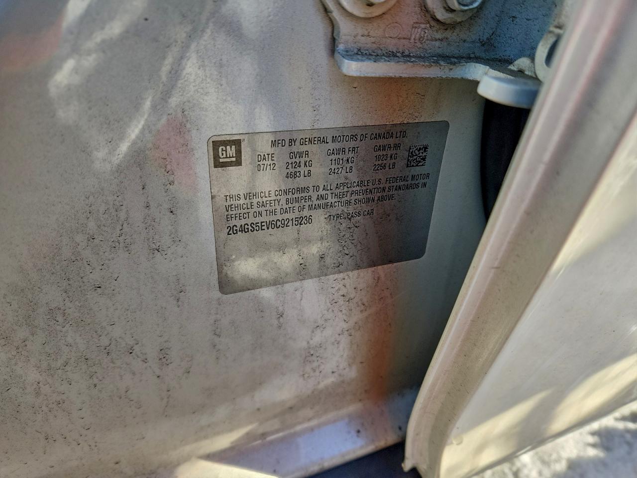 Buick Regal Premium Image 12