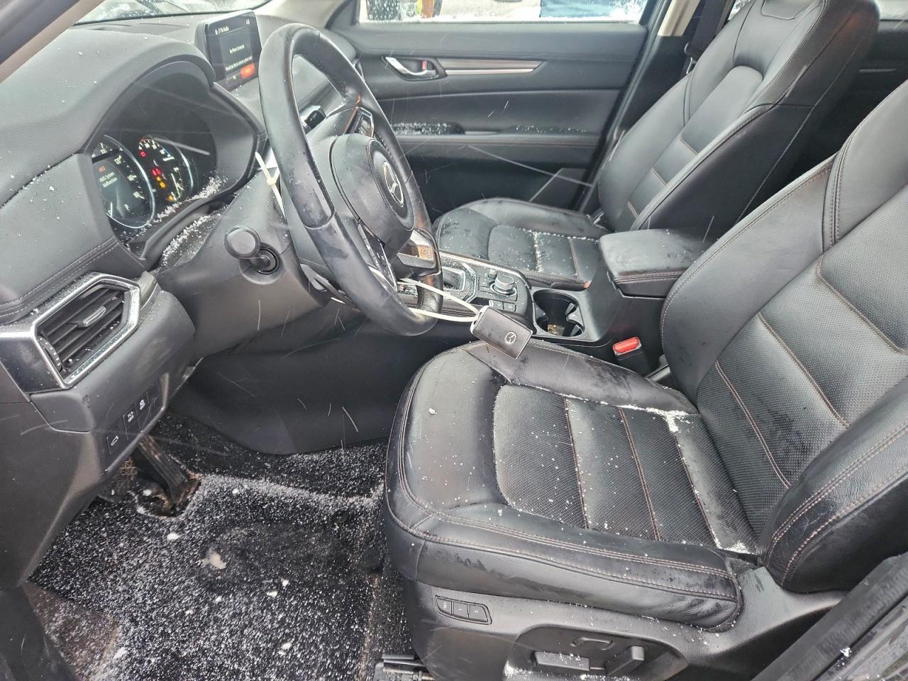 Mazda Cx Grand Touring Image 3