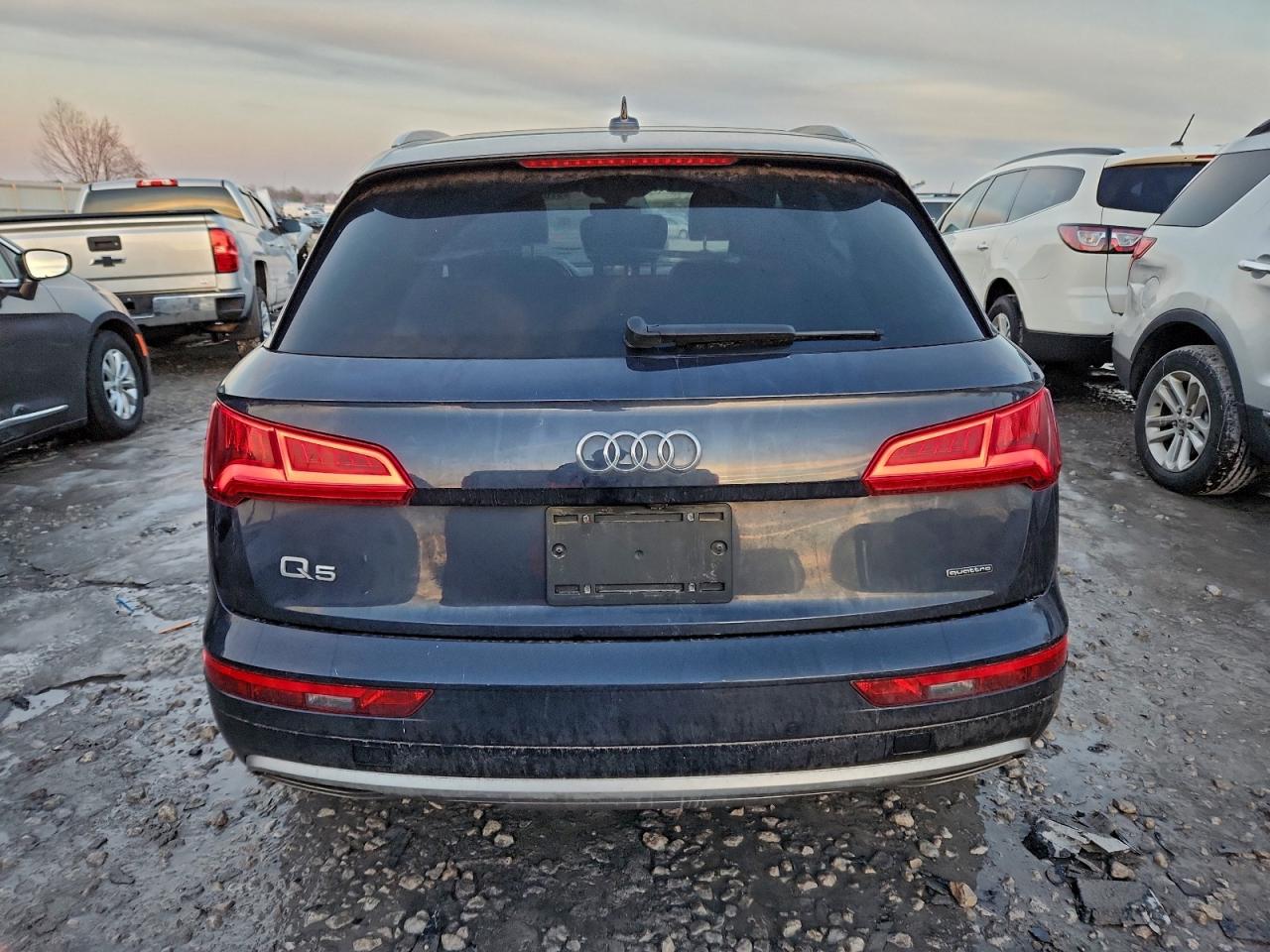 Audi Q5 Premium Image 8