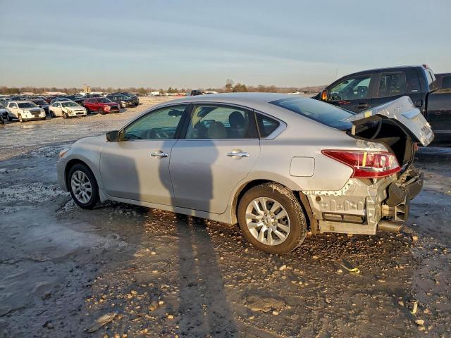 Nissan Altima 2.5 Image 12