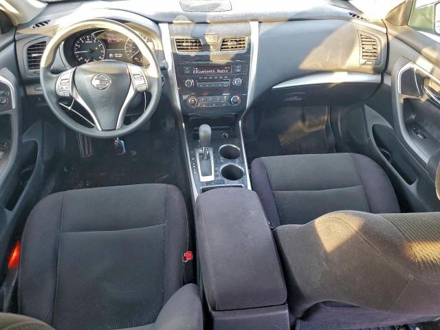 Nissan Altima 2.5 Image 3