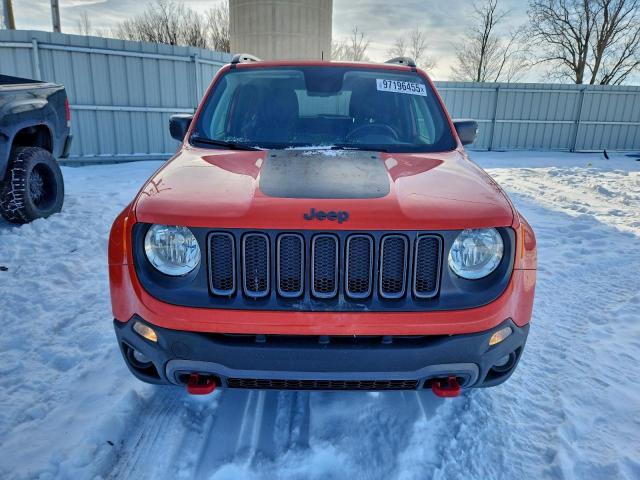 Jeep Renegade Trailhawk Image 5