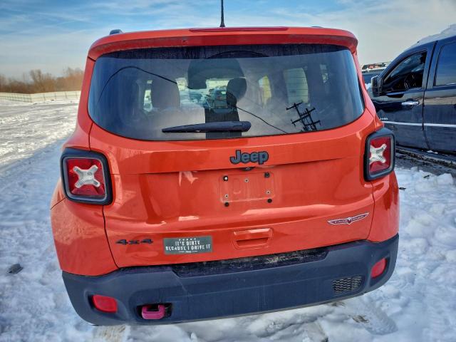 Jeep Renegade Trailhawk Image 4