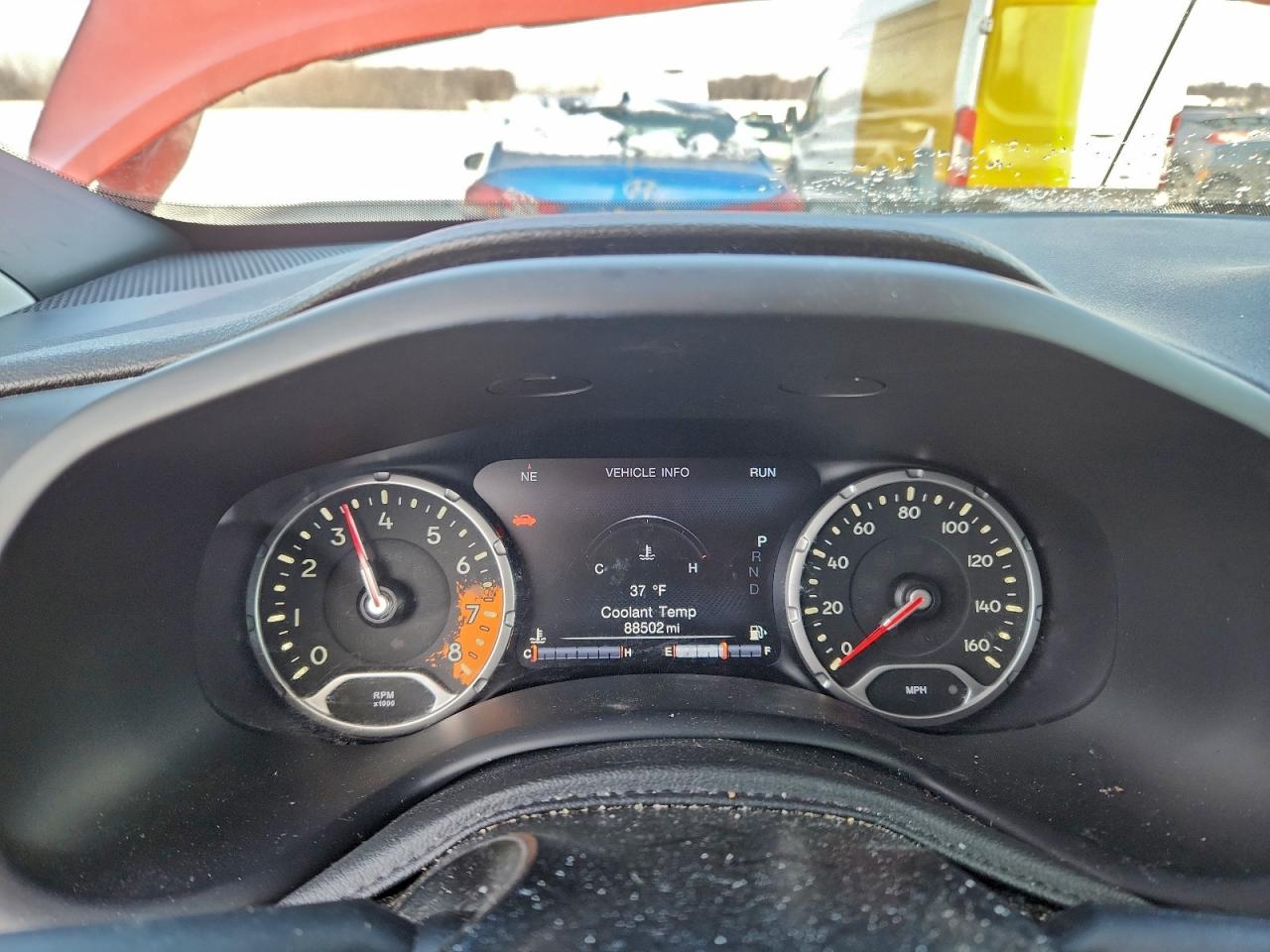 Jeep Renegade Trailhawk Image 11