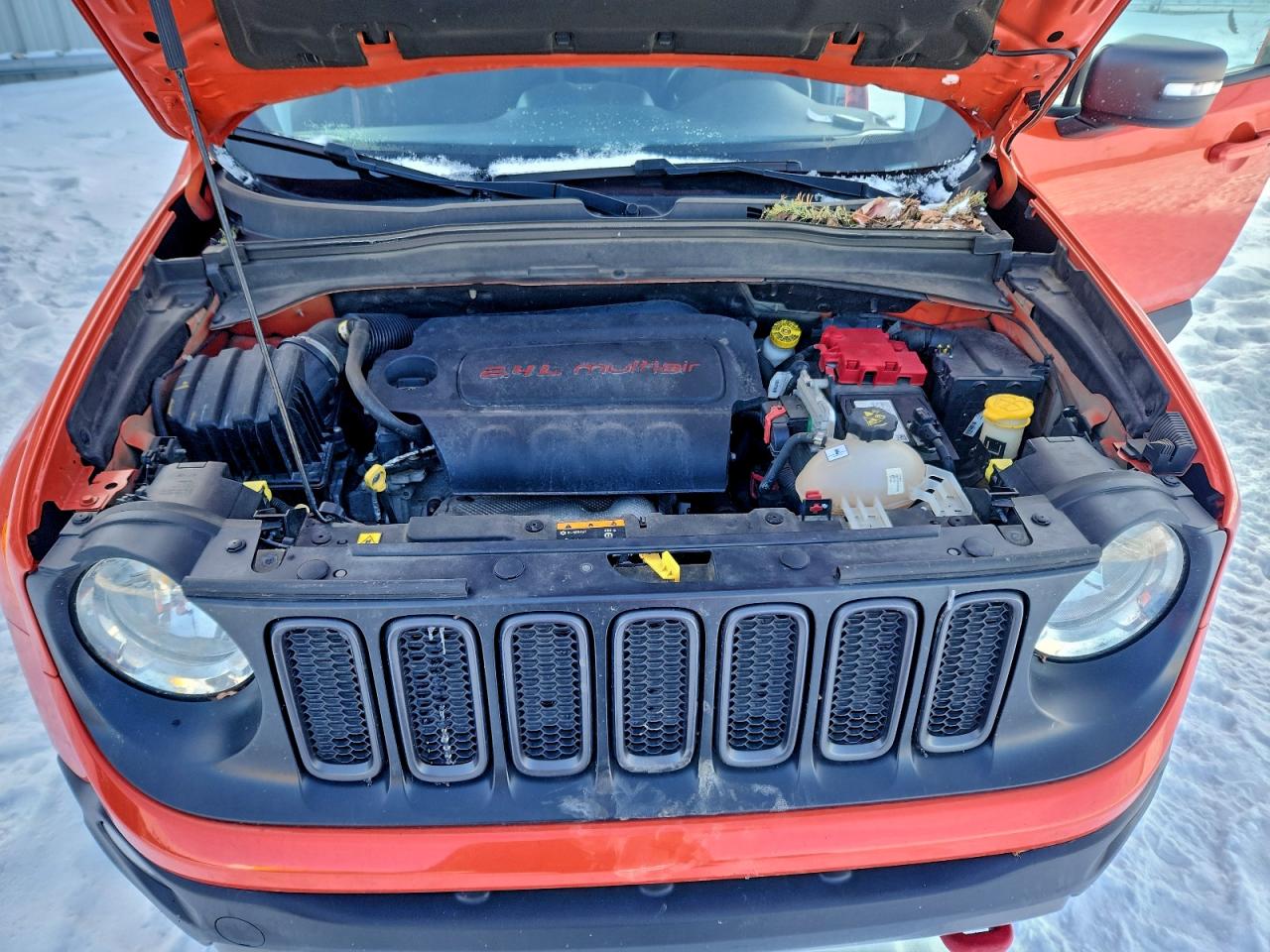 Jeep Renegade Trailhawk Image 10