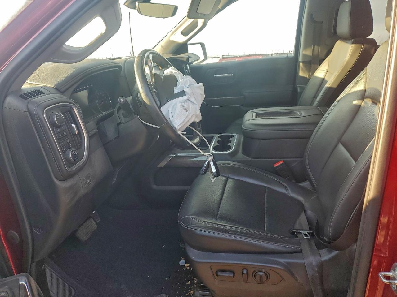 Chevrolet Silverado K1500 Ltz Image 4