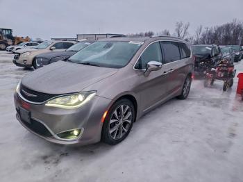  Salvage Chrysler Pacifica