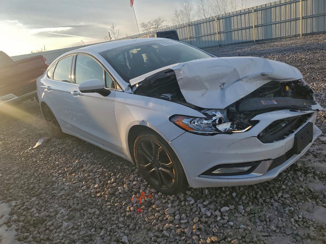 Ford Fusion Se Image 4