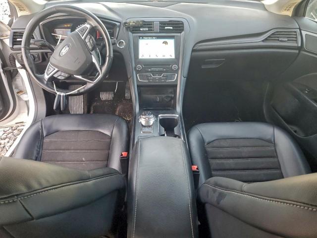 Ford Fusion Se Image 12