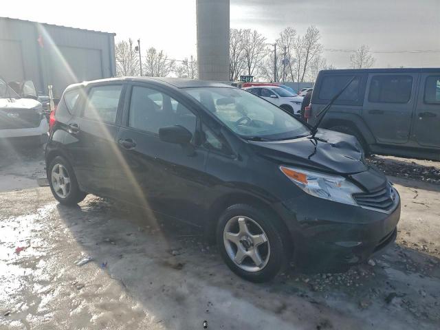 Nissan Versa S Image 5