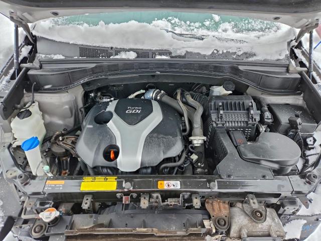 Hyundai SANTA FE Image 12