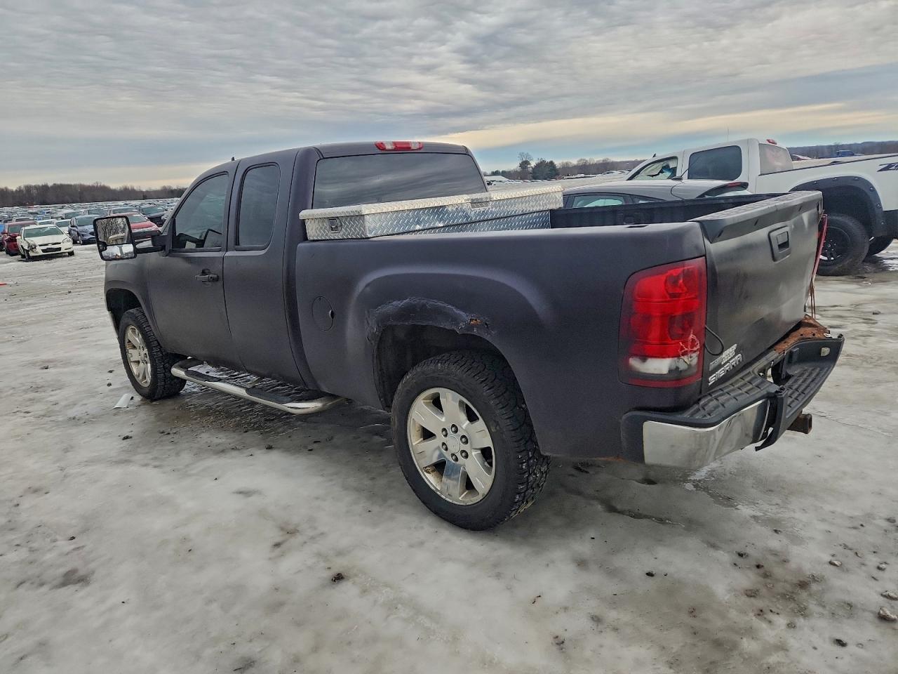 GMC Sierra K1500 Image 10