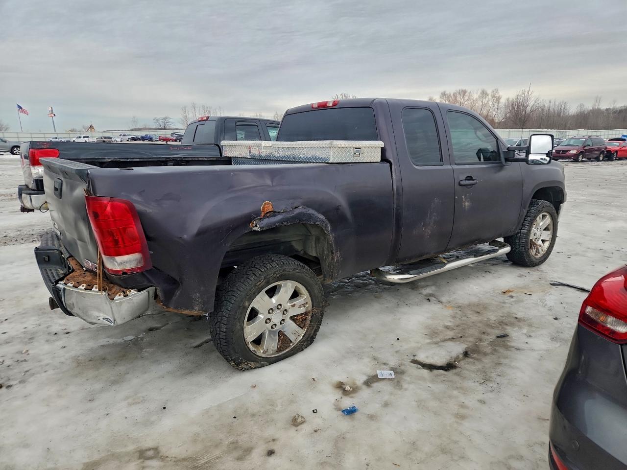 GMC Sierra K1500 Image 8