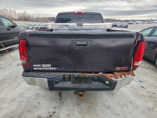 GMC Sierra K1500 Image 12