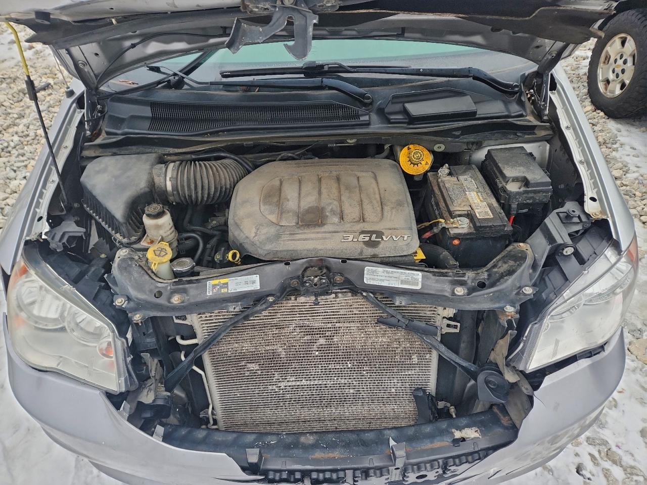 Dodge Caravan Sxt Image 2