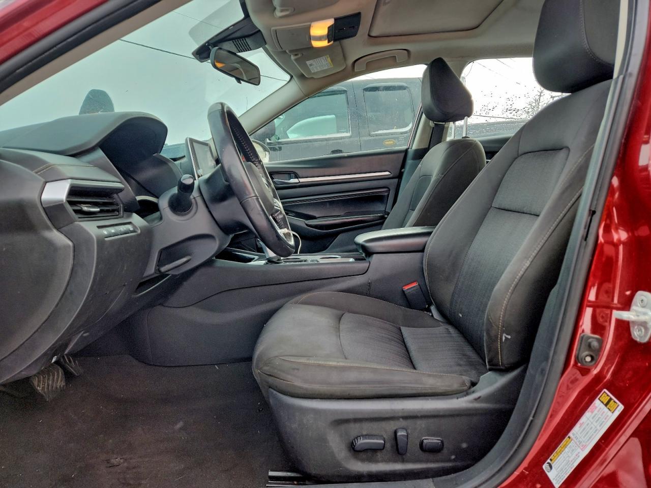 Nissan Altima Sv Image 3