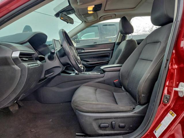 Nissan Altima Sv Image 3