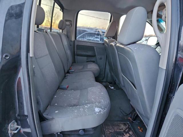 Dodge Ram 1500 St Image 8