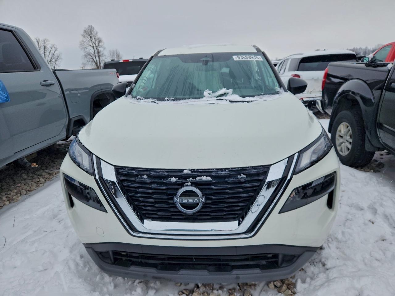 Nissan Rogue S Image 6