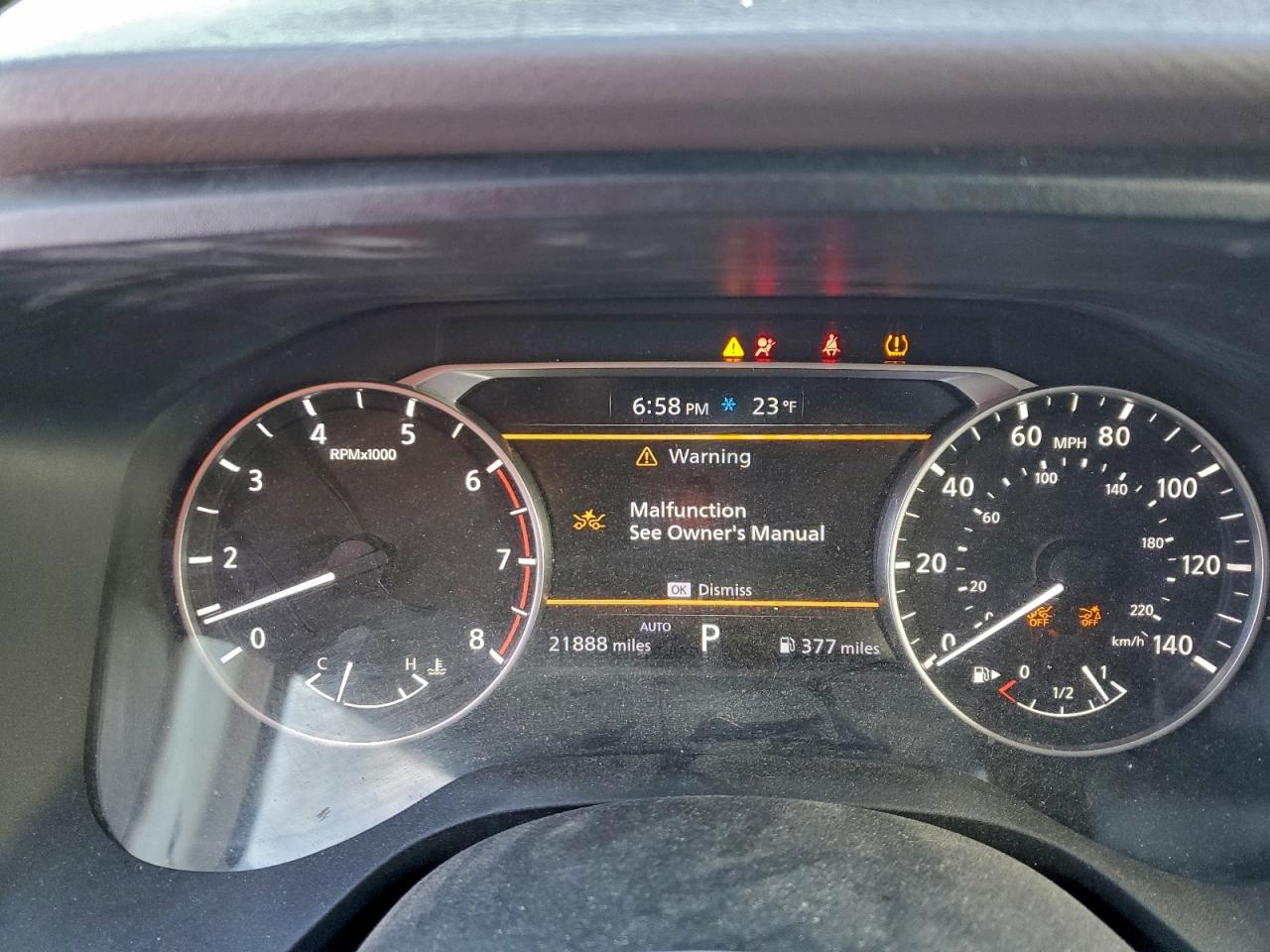 Nissan Rogue S Image 9