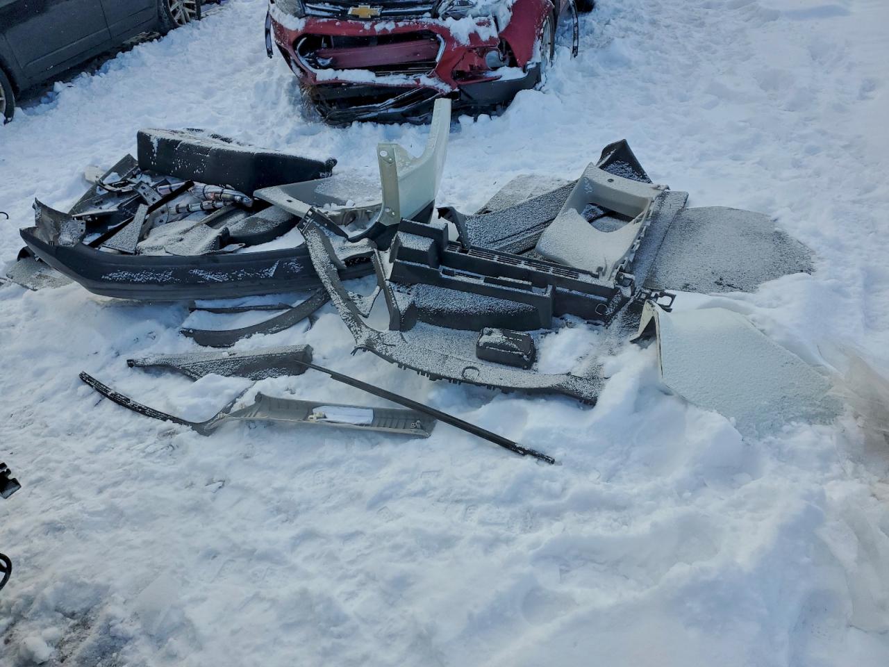 Nissan Rogue S Image 8