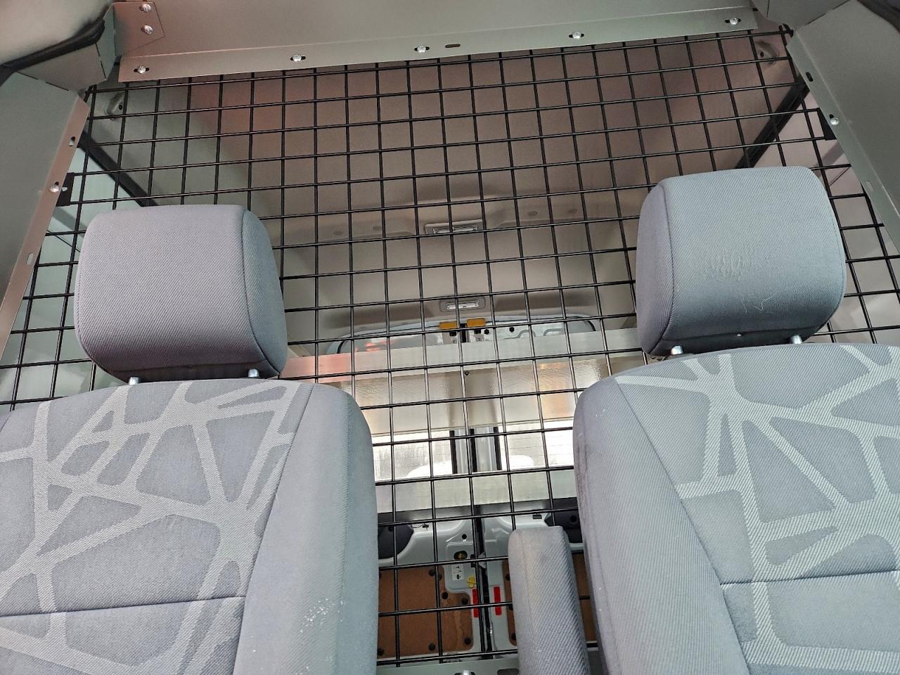 Ford Transit Xlt Image 2