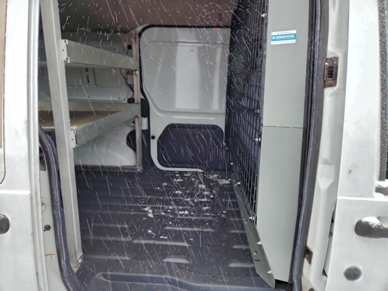 Ford Transit Xlt Image 12