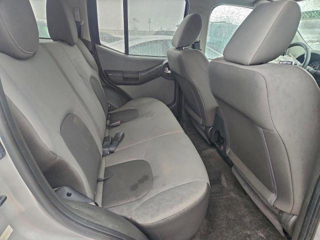 Nissan Xterra Off Road Image 8