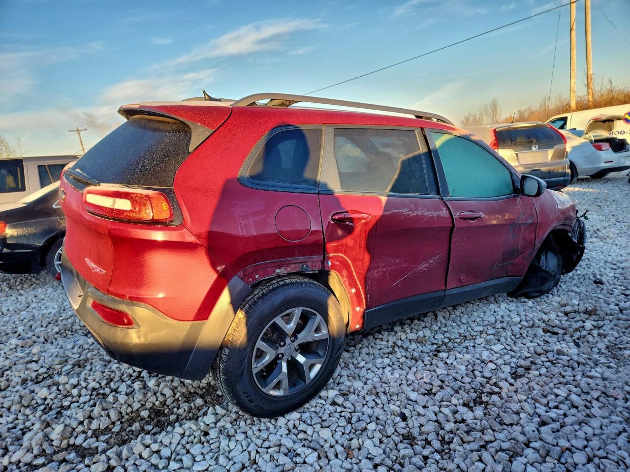 Jeep Cherokee Trailhawk Image 2