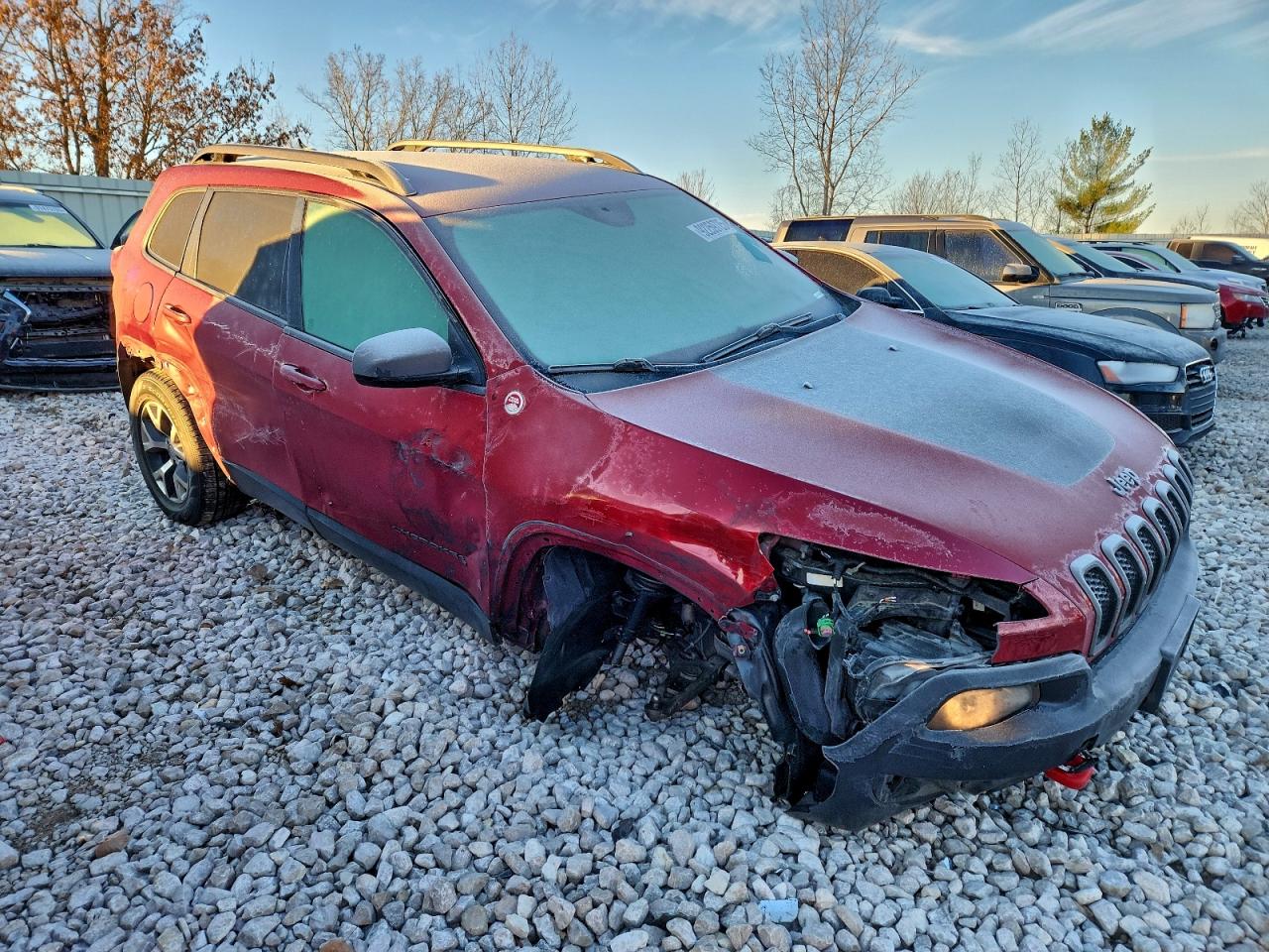 Jeep Cherokee Trailhawk Image 12