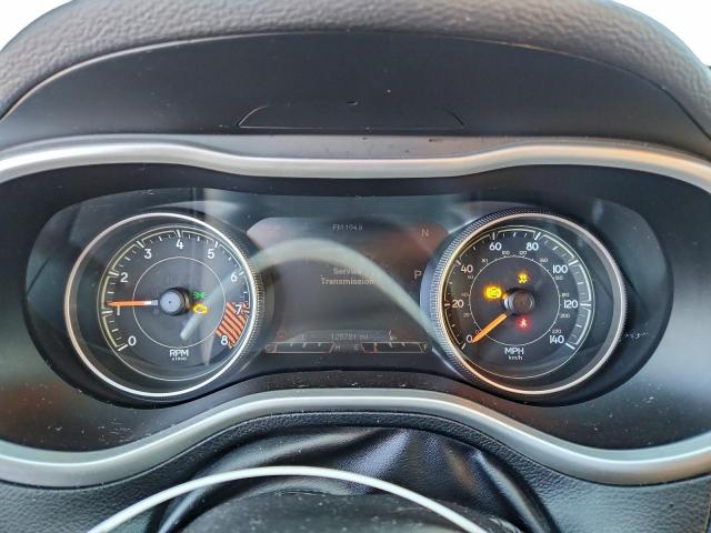 Jeep Cherokee Trailhawk Image 10